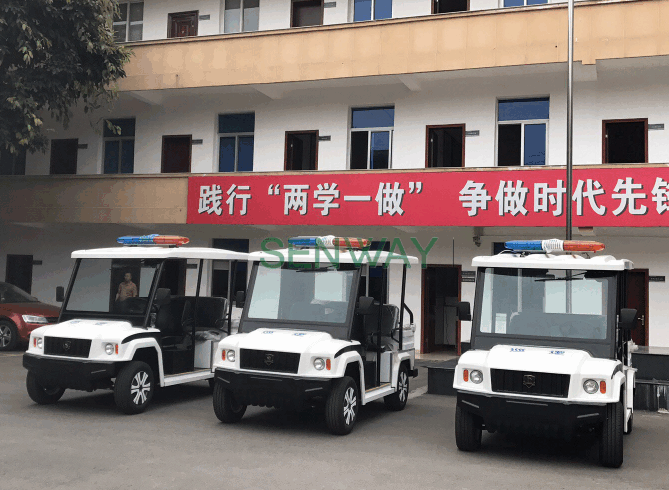 人民政府巡逻车